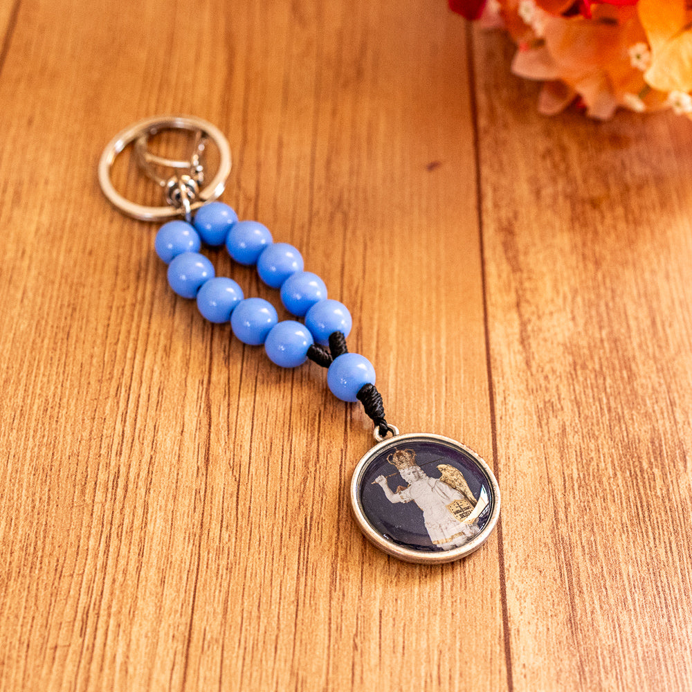 Chaveiro Dezena Com Medalha Resinada São Miguel Glorioso Hesed - Azul