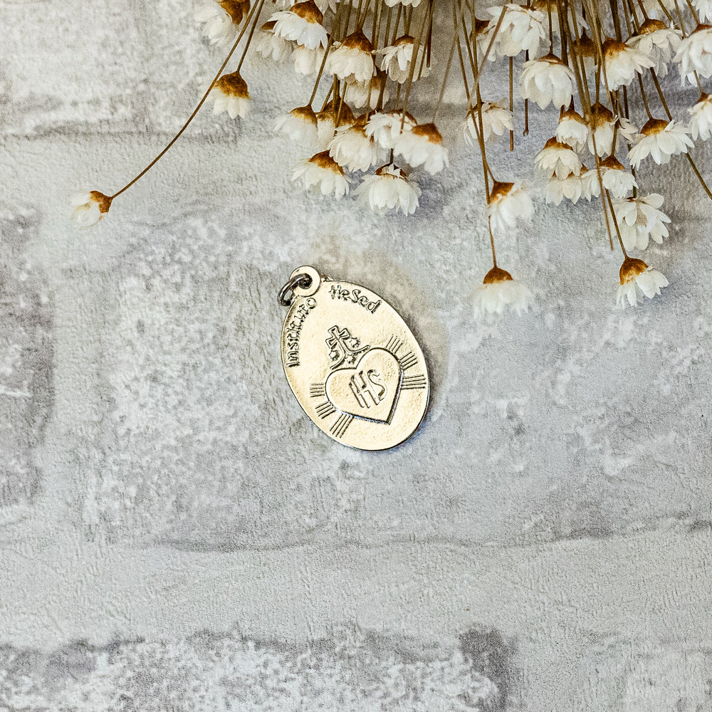 Medalha 25mm Detem-te Sagrado Coração de Jesus - Hesed