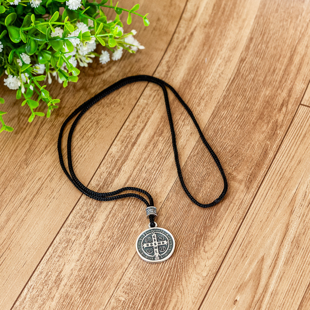 Cordão Medalha de São Bento Prata velha