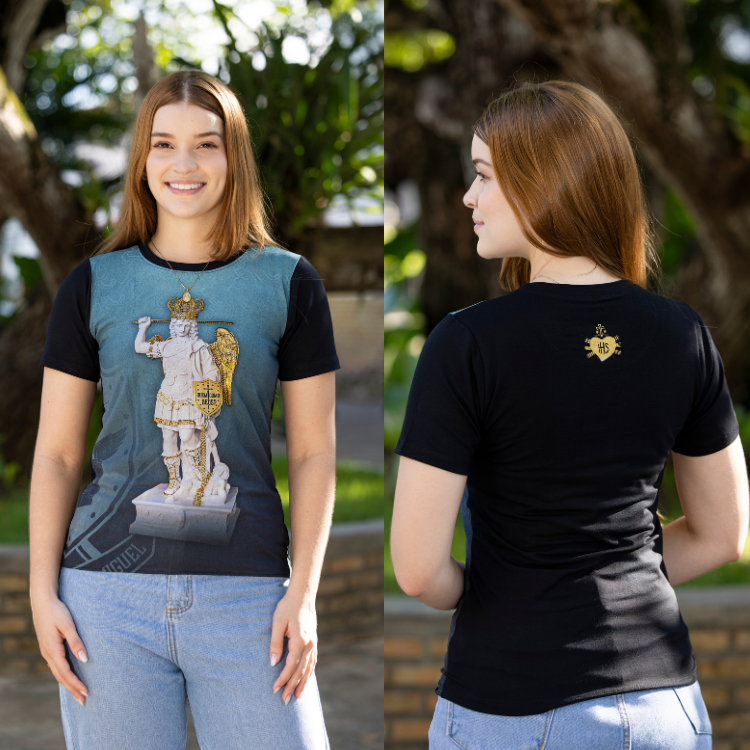 Blusa com pedraria São Miguel
