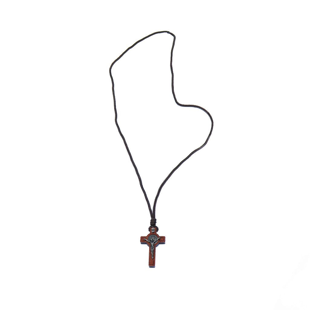 Cordão Crucifixo pequeno São Bento PV