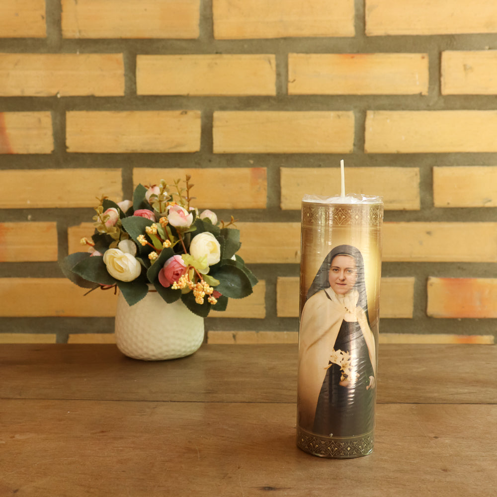 Vela 250g Santa Teresinha