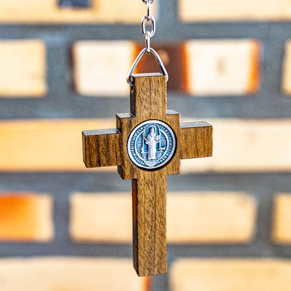 Chaveiro Com Mosquete Cruz 4 Cantos Com Medalha