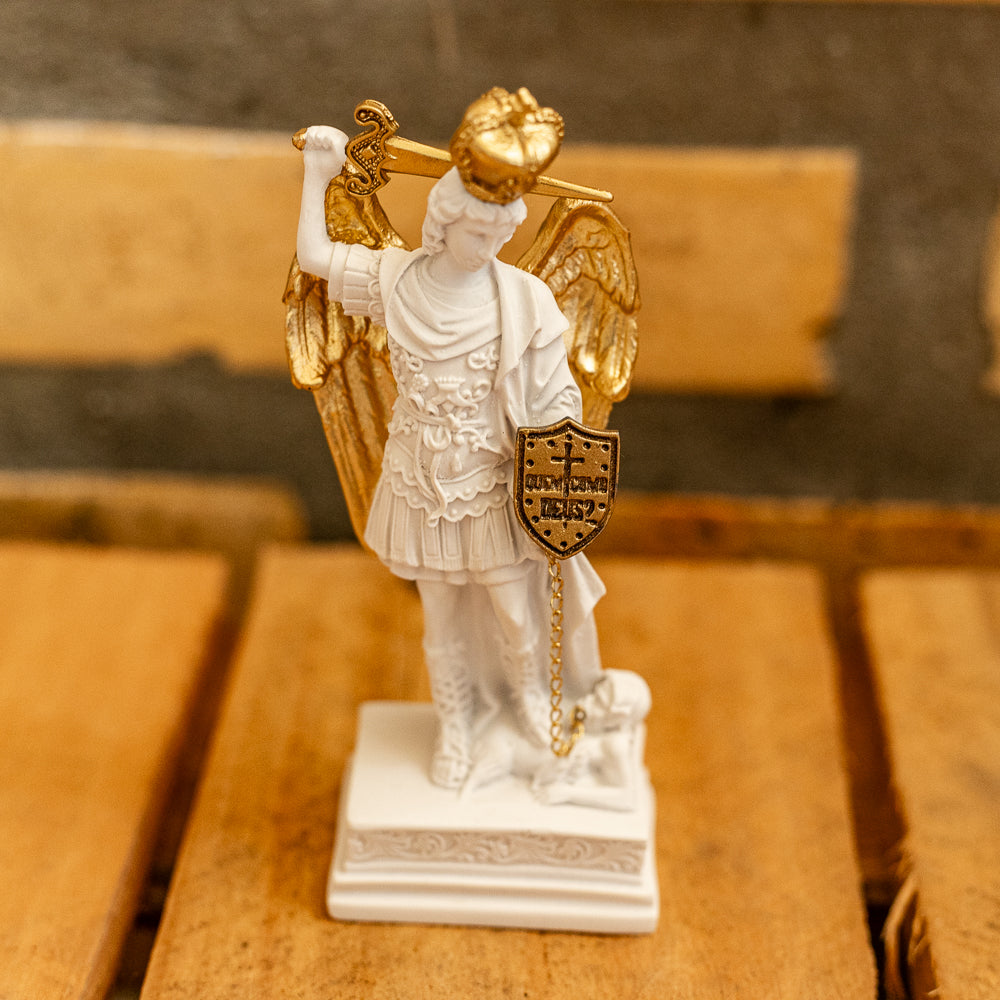 Imagem São Miguel Glorioso 12 cm Pó de Mármore - Hesed