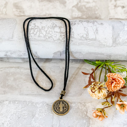 Cordão Medalha de São Bento Ouro Velho