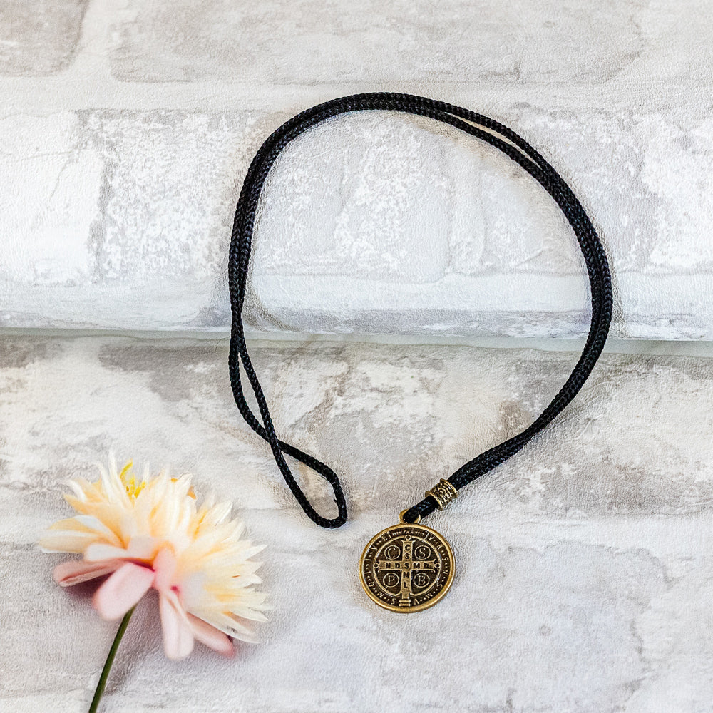 Cordão Medalha de São Bento Ouro Velho