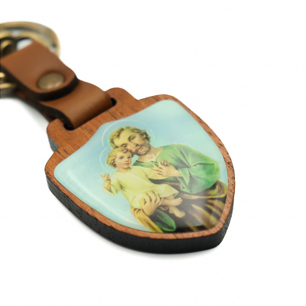 Chaveiro Escudo de Madeira São José Prata Velha