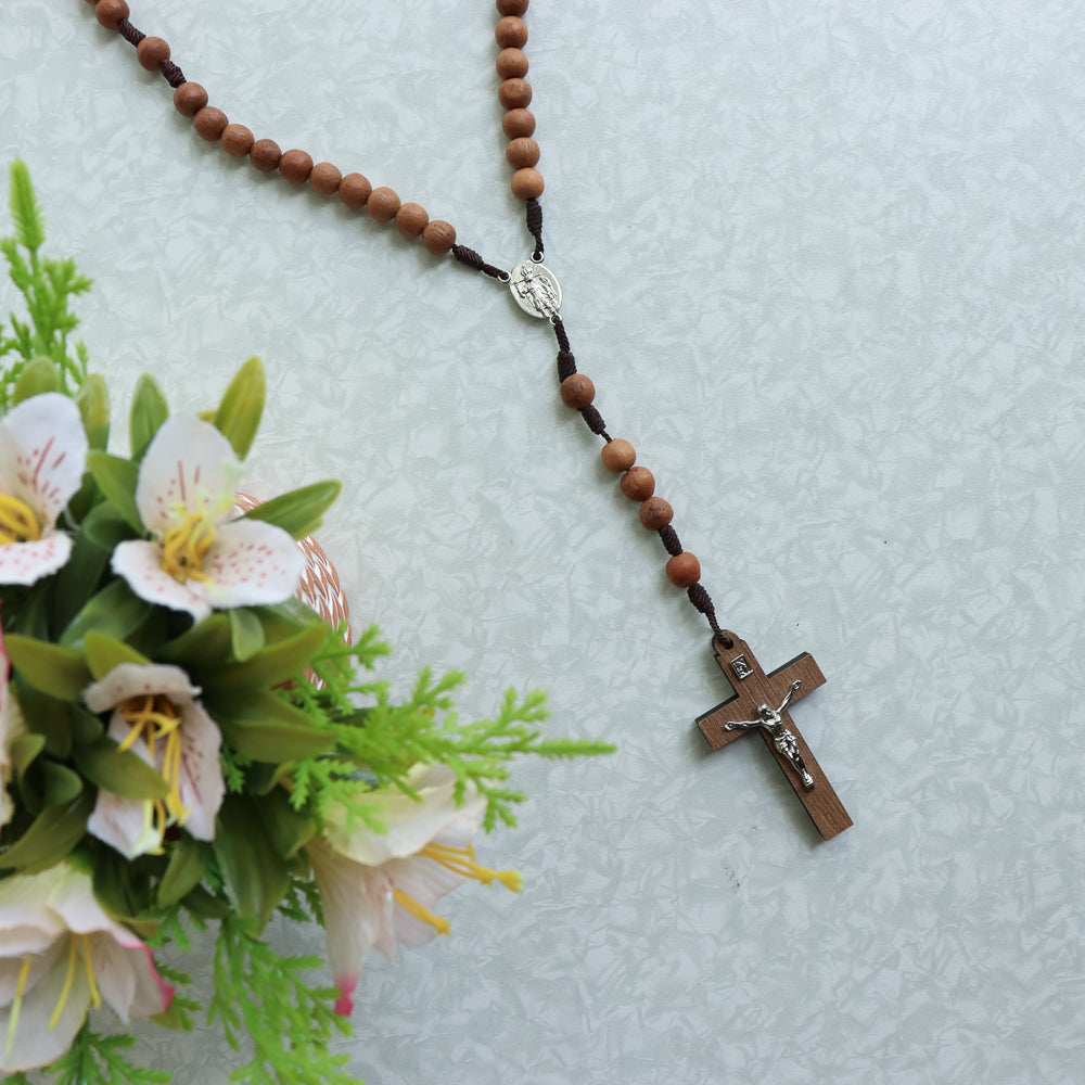 Terço São Miguel com reliquia da gruta de São Miguel madeira 8mm