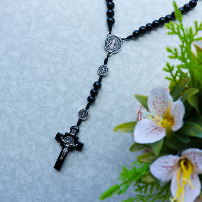 Terço de São Bento Com Medalha No Pai-Nosso - Preto