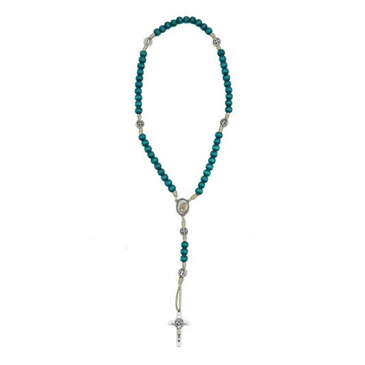 Terço madeira verde cordão bege claro entre meio Rainha da Paz / Jesus Misericordioso - Medjugorje