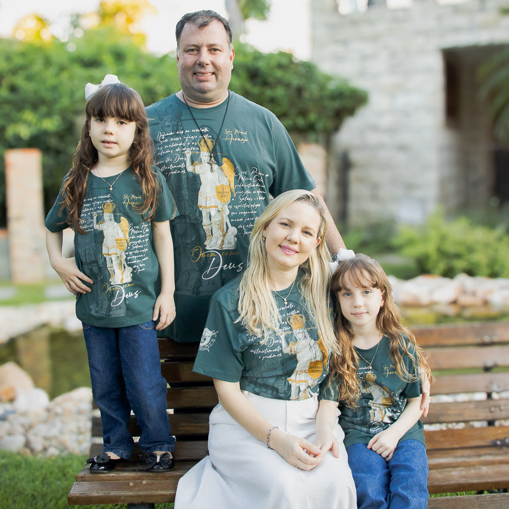 Camiseta Glorioso São Miguel Arcanjo - Hesed