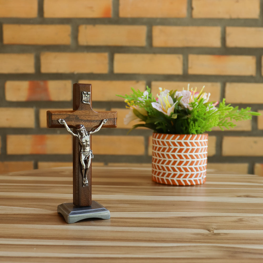 Crucifixo Madeira 11 cm para mesa Niquel