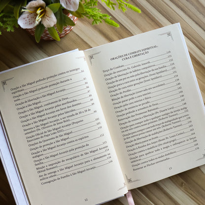 Devocionário de São Miguel Arcanjo e dos Santos Anjos - Hesed