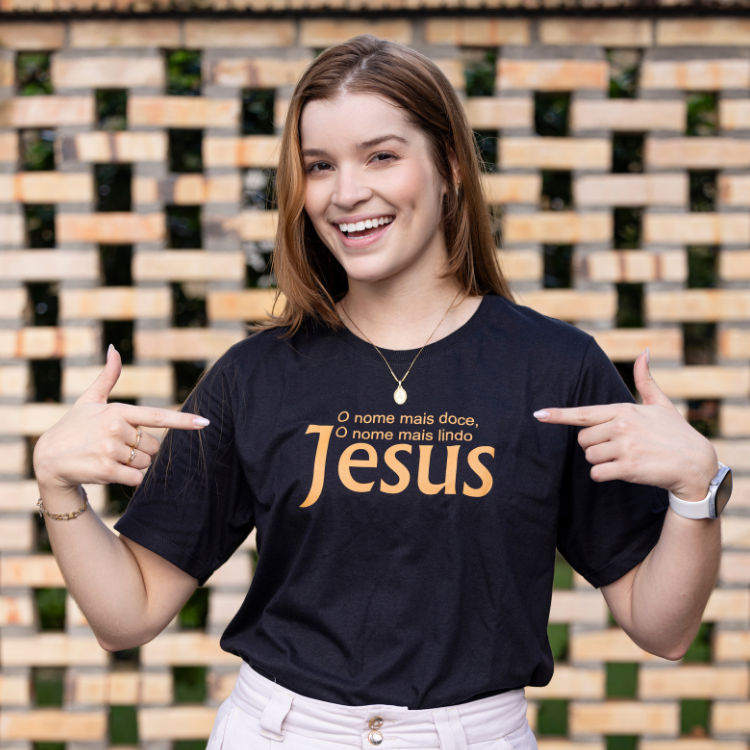 Camiseta Hesed - O nome mais doce, o nome mais lindo Jesus