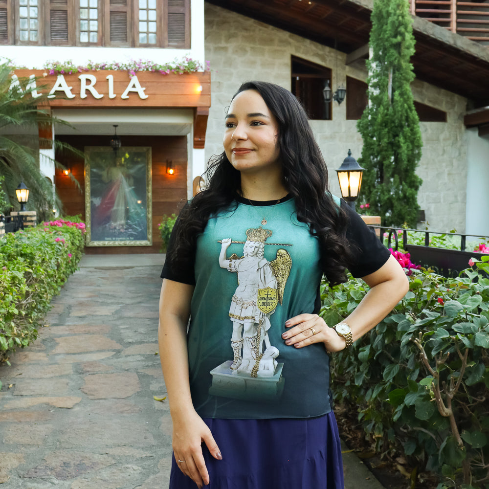 Blusa com pedraria São Miguel