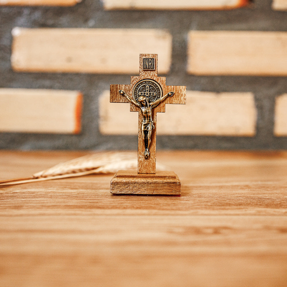 Cruz 7cm 4 Canto Com Base Para Painel de Carro