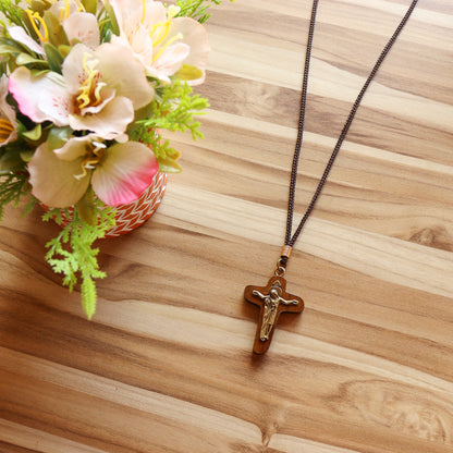 Cordão Com a Cruz da Unidade - Ouro velho