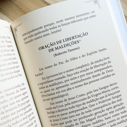 Devocionário de São Miguel Arcanjo e dos Santos Anjos - Hesed